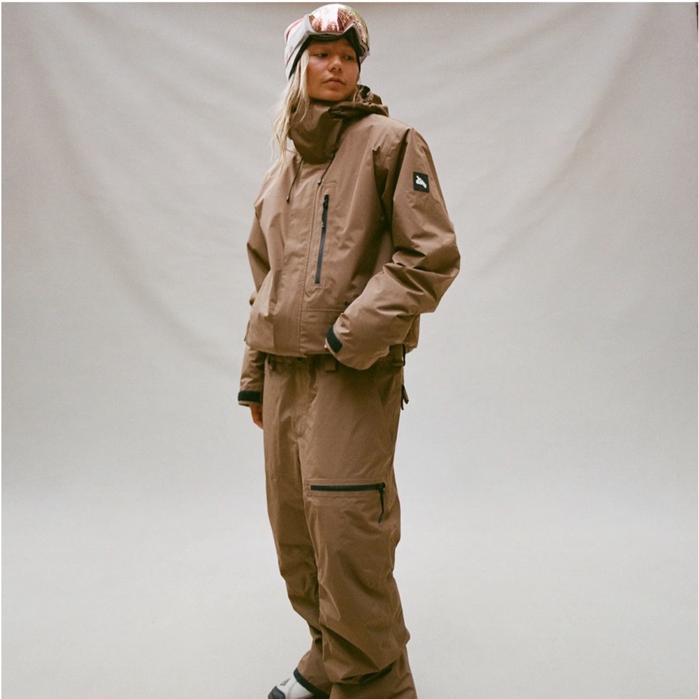Quicksilver Winter Cargo Pants - image 2